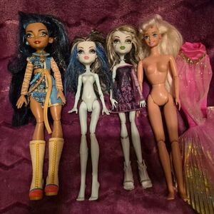 Monster High And Barbie Doll Lot